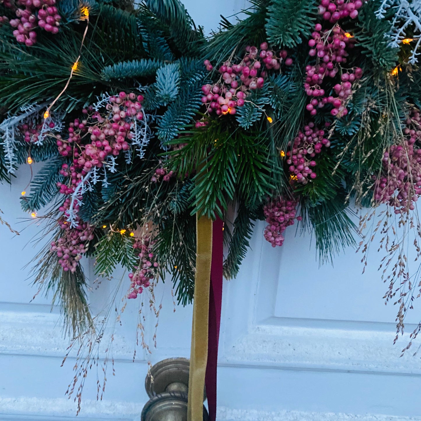 Natural Pepperberry| Fresh Christmas Door Wreath