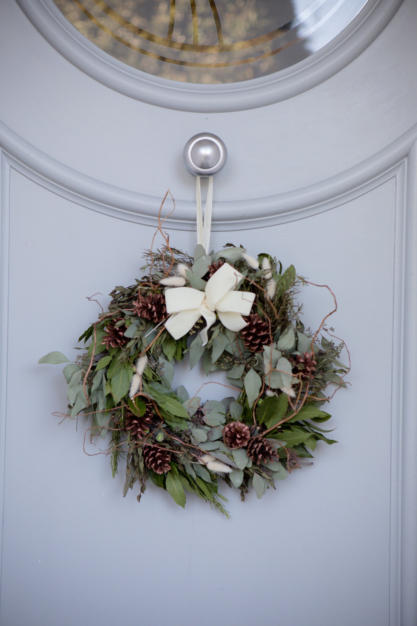 Festive Frost | Fresh Christmas Wreath with luxury cream bow