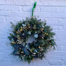  Cold as Ice Wreath | Christmas Door Wreath | Festive Workshop
