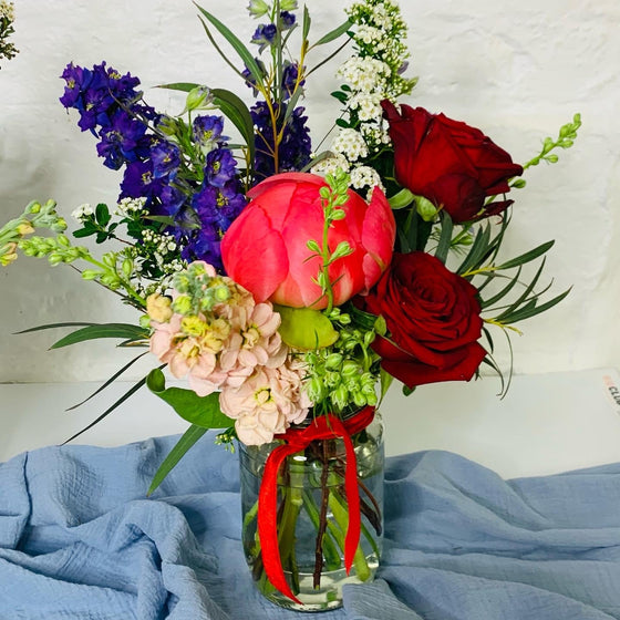 Festival of Colour | Vase Arrangement - Chobham Flowers #Humble
